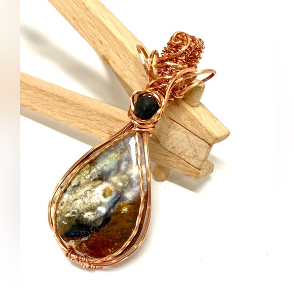 HANDCRAFTED Plume Agate Hand Wrapped Pure Copper Lava Bead Statement Pendant - Picture 10 of 10